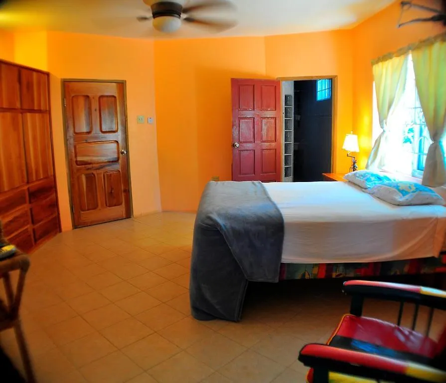 Guest house Jah Freedom Hotel Negril